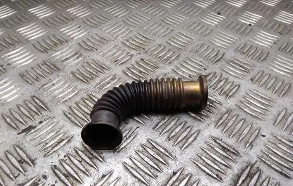 Nissan Qashqai EGR valve line/pipe/hose