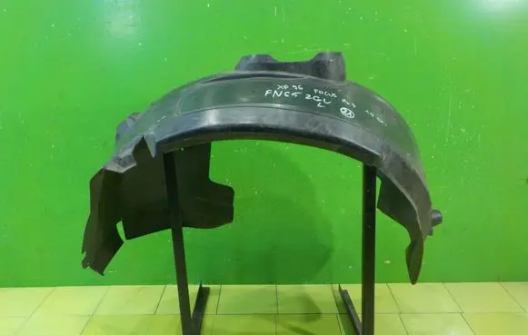 Ford Focus Front arch AM51R16115BF LEWE