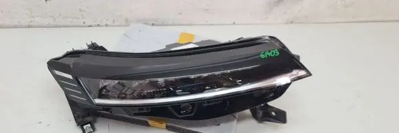 Renault Megane E-Tech Headlight/headlamp 260102443R 00022414