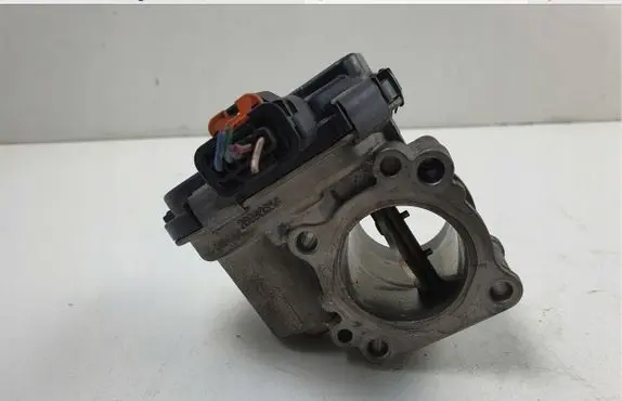 Citroen C4 I Picasso Throttle valve 9673534480