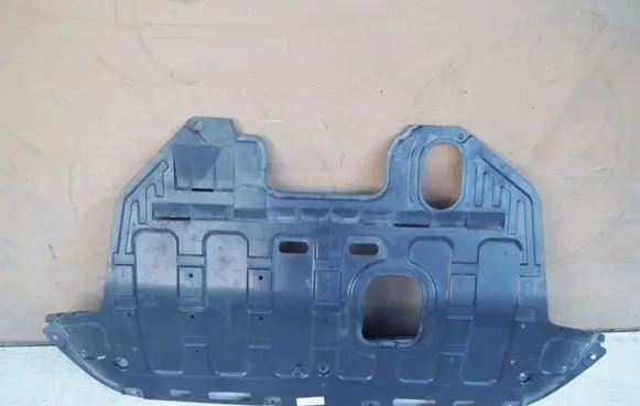KIA Sportage Engine splash shield/under tray 291103W510