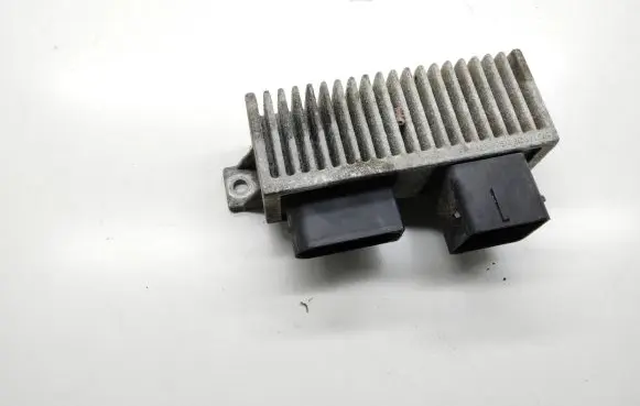 Nissan Qashqai Glow plug pre-heat relay 8200558438A
