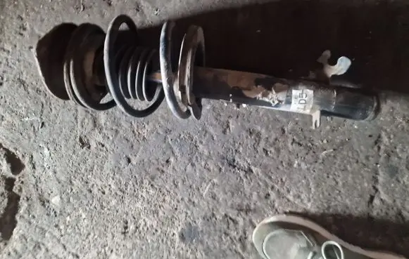 Mini One - Cooper R50 - 53 Front shock absorber/damper