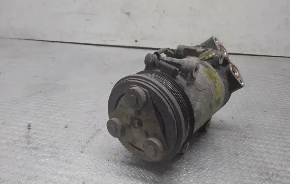 Ford Focus Air conditioning (A/C) compressor (pump) 3M5H10D629