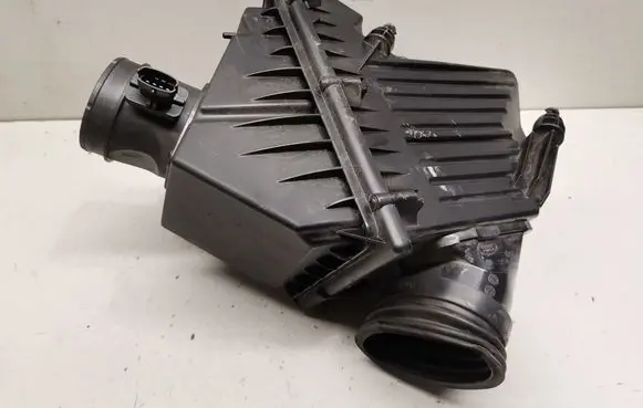 Land Rover Evoque II Air filter box GJ329600AE