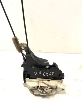Mitsubishi Grandis Front door lock PBT1ASGF30
