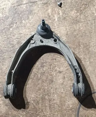 Volkswagen Touareg I Front lower control arm/wishbone 20000006