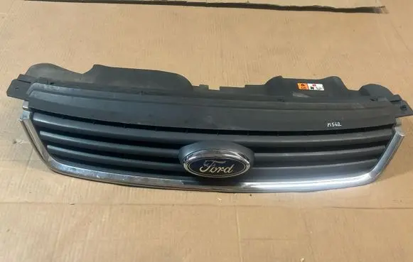Ford Kuga I Front grill 8V41R7081A