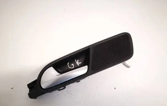 Volkswagen Tiguan Rear door interior handle 5n0839113