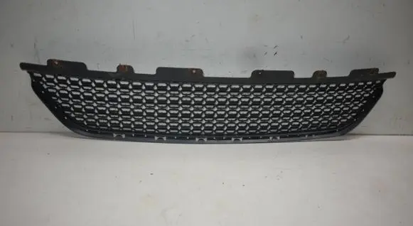 Dodge Durango Front bumper lower grill 05113684AB