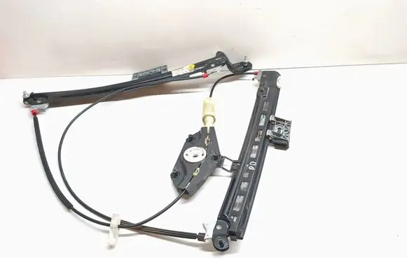 Audi A5 8T 8F Front door electric window regulator 8T0837462