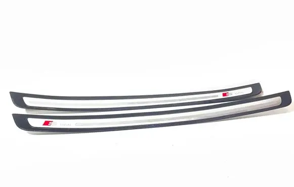 Audi A5 8T 8F sill trim set (inner) 8T0853374 8T0853373