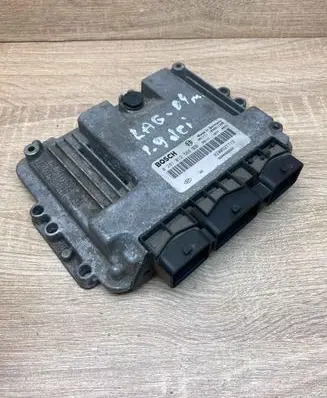 Renault Laguna II Engine control unit/module ECU 8200527713 0281012588