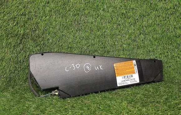 Volvo C30 Seat airbag 31271169