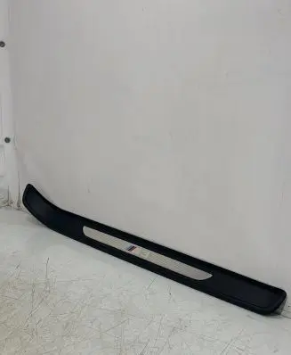 BMW M3 e92 Front sill trim cover 22339910