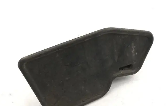 Toyota Avensis T250 Side skirt rear trim 