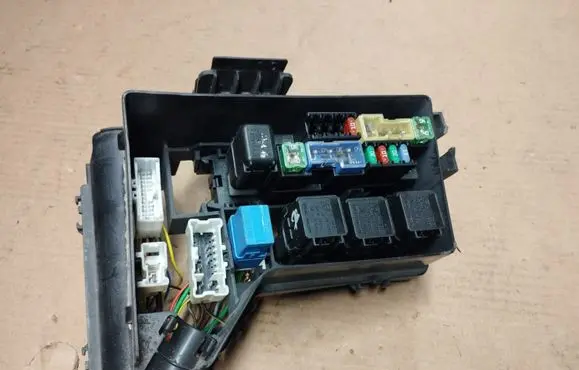 Nissan Qashqai Fuse box set