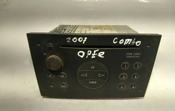 Opel Vivaro Radio/CD/DVD/GPS head unit 24469305 CDR2005 330886636