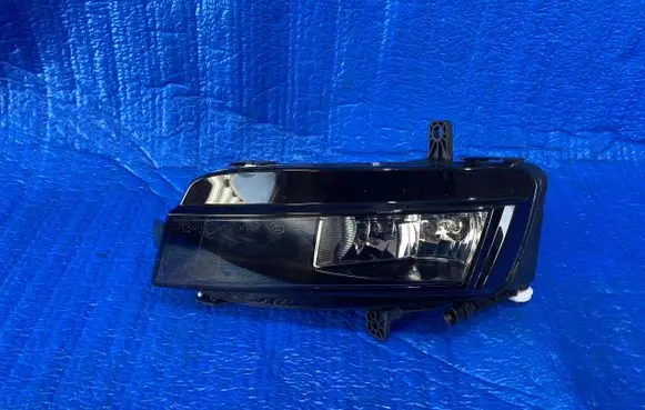 Volkswagen Golf VII Front fog light 5G0941661J