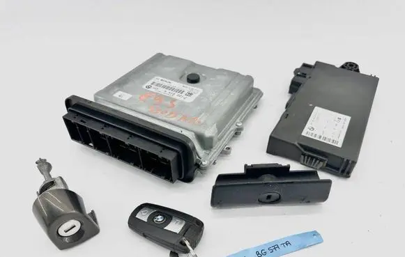 BMW 3 E92 E93 Engine ECU kit and lock set 8510221 030105414 0281016838