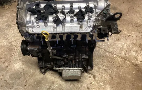 Nissan Qashqai+2 Engine R9MB405 R9M R9M405