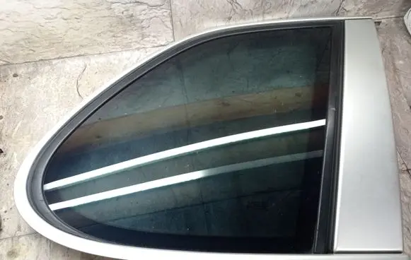 Porsche Cayenne (9PA) Rear side window 7L5845298 7L5845298AH