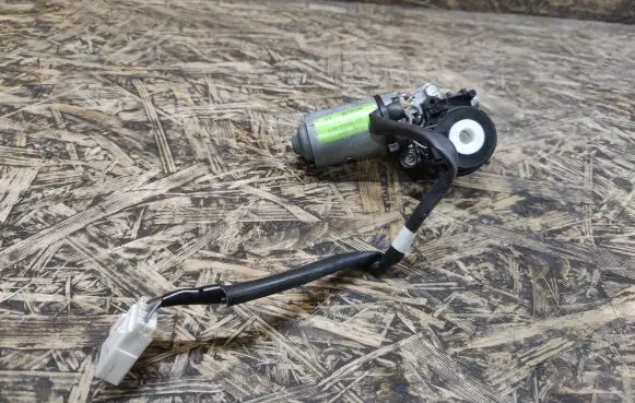 Jaguar XK8 - XKR Seat adjustment motor 0390201616
