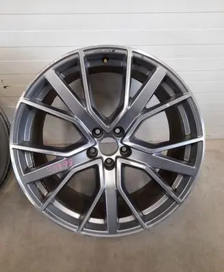 Audi e-tron R21 alloy rim 