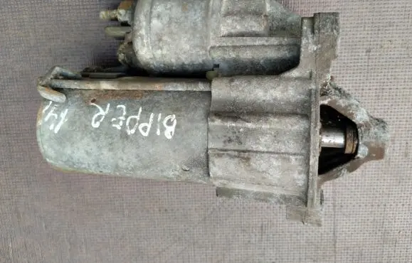 Peugeot Bipper Starter motor 5802C9