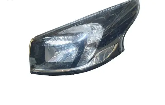 Renault Trafic III (X82) Headlight/headlamp 260606315R 93867960 1EE01156501ES