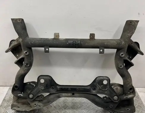 Mercedes-Benz C W204 Front axle beam 