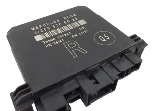 Mercedes-Benz C W203 Door control unit/module 2038206626