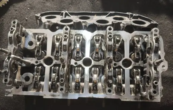 Audi Q8 Engine head 059354fq