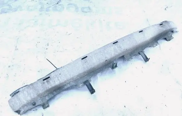 Rear beam