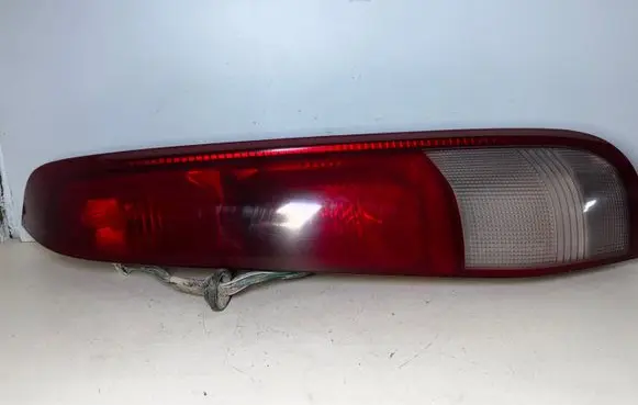 Nissan X-Trail T30 Rear/tail lights B46R B46