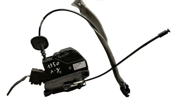 Renault Clio IV Rear door lock 825017868R