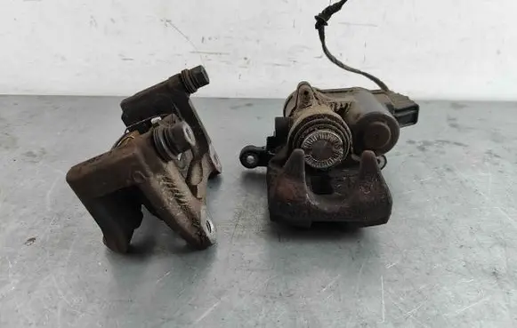 Volvo XC40 Rear brake caliper 36012651