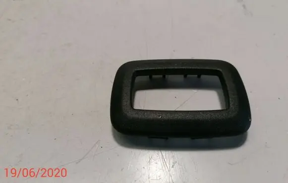 Mercedes-Benz B W245 Other interior part A1698210059