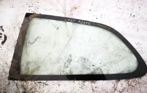 Mitsubishi Colt Rear side window