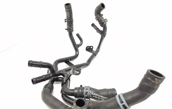 Audi A4 S4 B9 Engine coolant pipe/hose 04L122157CC