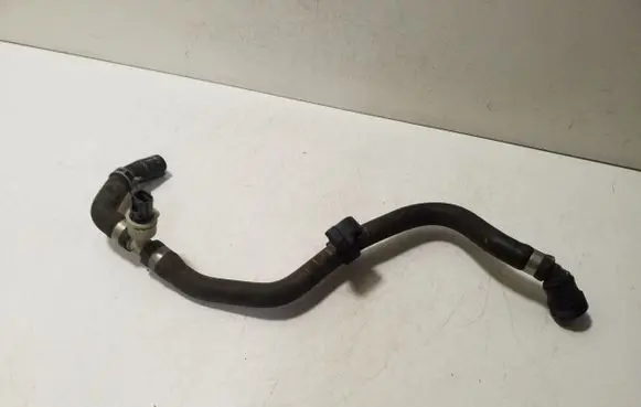 Volvo XC90 Engine coolant pipe/hose 31439750