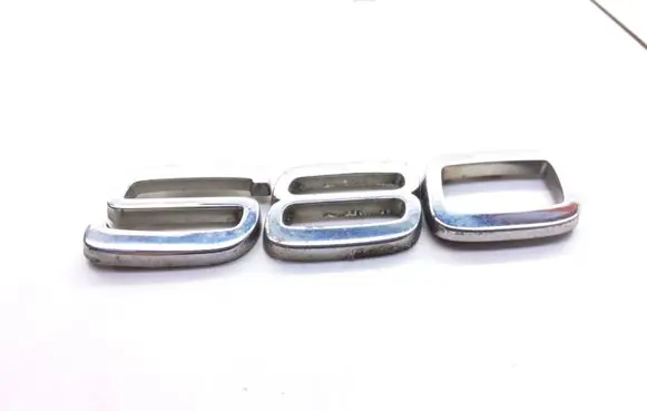Volvo S80 Manufacturers badge/model letters 