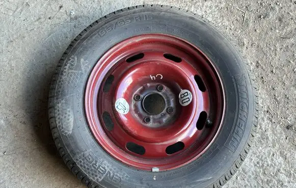 Citroen C4 I R15 spare wheel 