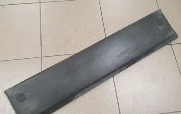 Iveco Daily 4th gen Rear door trim (molding) 504099536 504099537