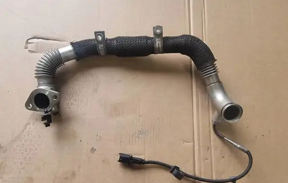 Iveco Daily 35 - 40.10 Heater radiator pipe/hose 5801647605
