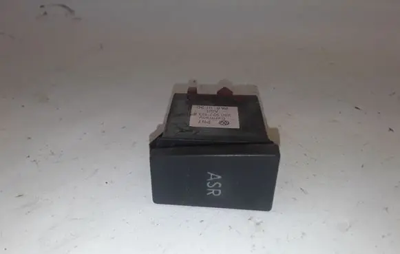 Traction control (ASR) switch