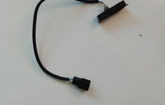 Tailgate opening switch