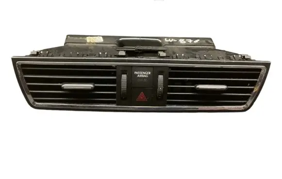 Seat Toledo IV (NH) Dash center air vent grill 0858100001 5JA820951B
