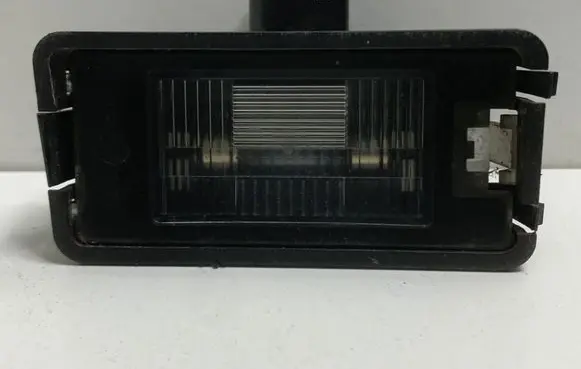Seat Altea Number plate light 5P0943021