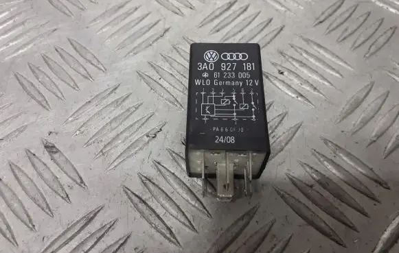 Volkswagen Golf IV Other relay 3A0927181